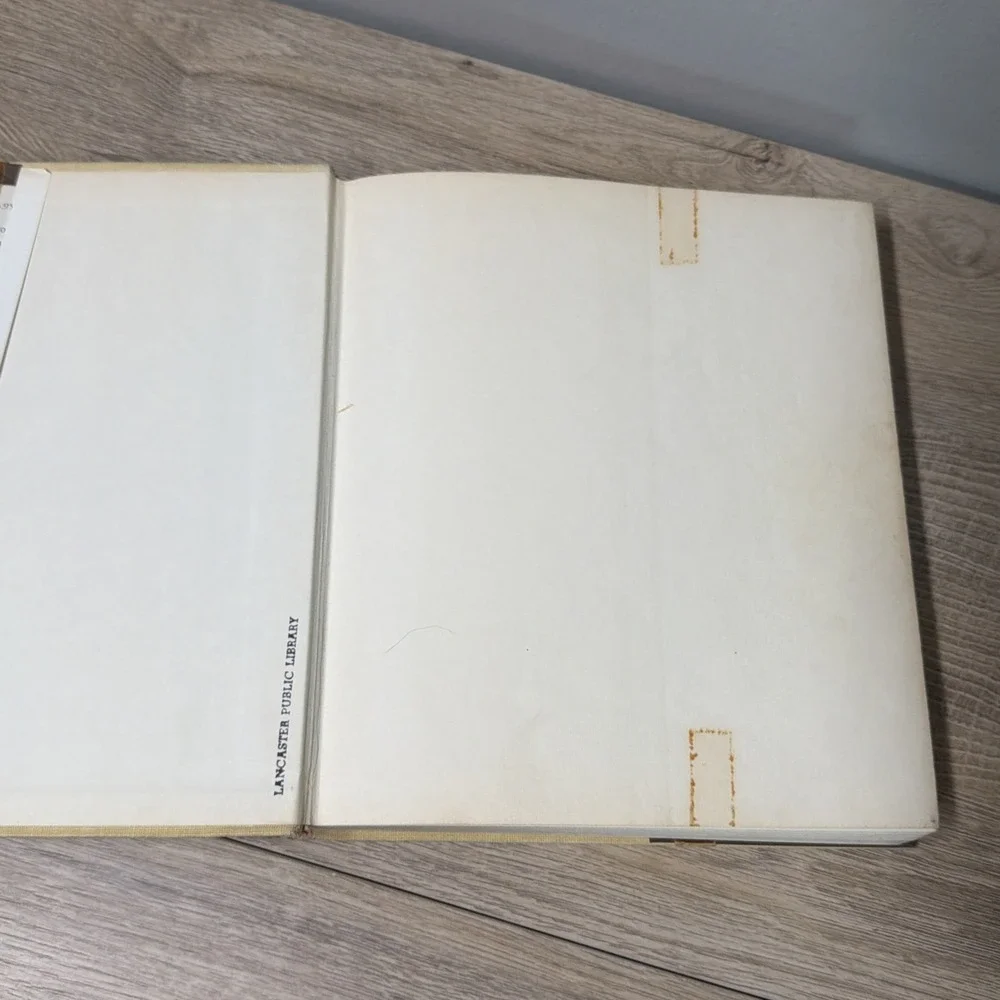 Joyce Chen‎ Cook Book Ex Library Vintage Chinese Cooking Asian Kitchen Decor
